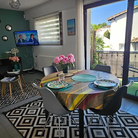 Appartement De Charme , Royan, Proche Mer Avec Balcon. Exterior photo