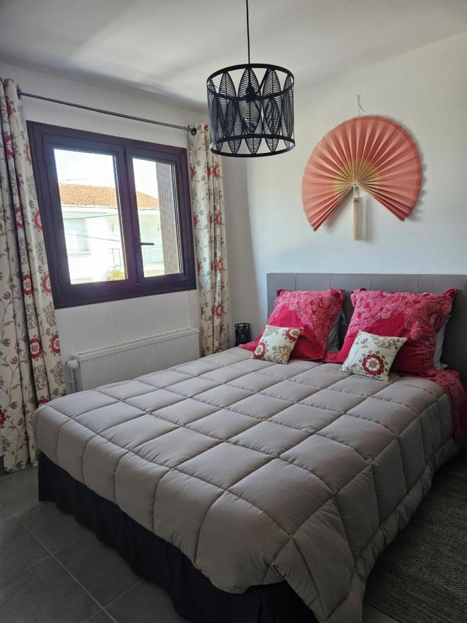 De Charme , Royan, Proche Avec Balcon. Apartment *
