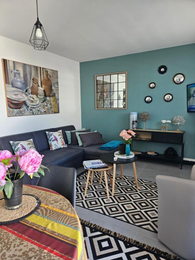 De Charme , Royan, Proche Avec Balcon. Apartment