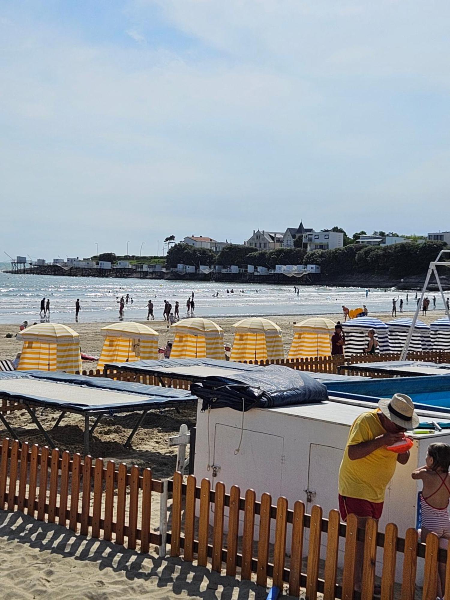 De Charme , Royan, Proche Avec Balcon.